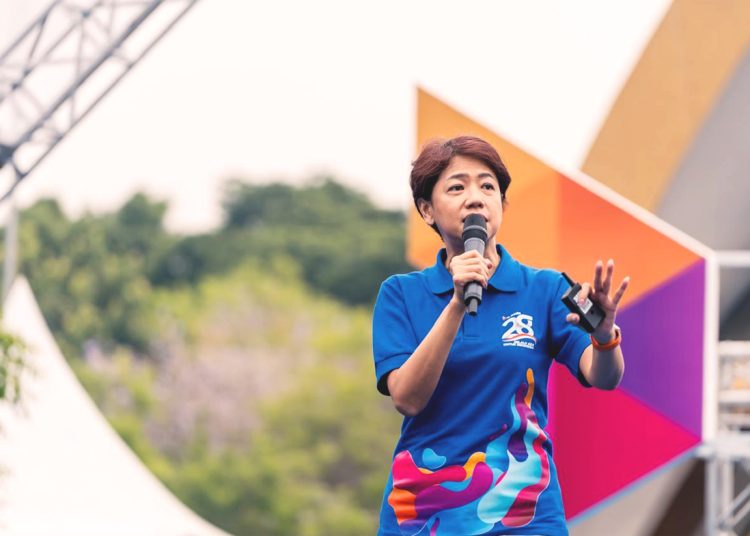 Direktur & Chief Enterprise Business and Corporate Affairs Officer XL Axiata, Yessie D. Yosetya. (ist)