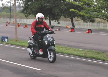 New Honda Scoopy Generasi Terbaru Siap Mencuri Perhatian Pecinta Skutik Unik dan Fashion