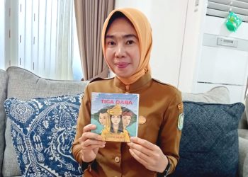 Tiga Dara Menjawab Minimnya Buku Cerita Rakyat Kalbar