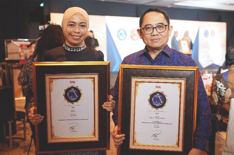 First Media powered by XL Axiata menerima penghargaan dalam kategori Internet Fixed Broadband sebagai juara pertama dengan predikat Excellent dan kategori Pay TV dengan predikat Very Good. (ist)