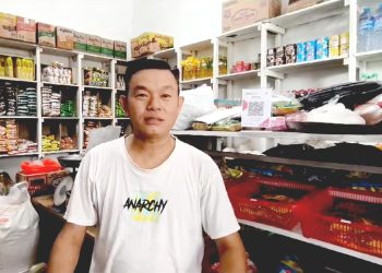 Umar Pedagang Sembako Sukses Setelah Bermitra dengan Bank Kalbar