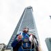 Lompatan Bersejarah dari Ketinggian 385 Meter
