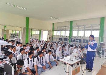 Gen Z Peduli #Cari_aman Bersama SMAN 12 Pontianak