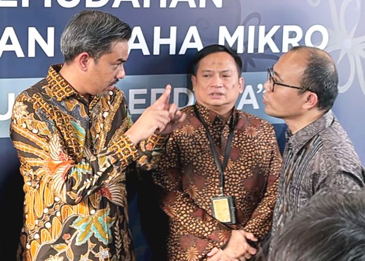 Menteri UMKM Maman Abdurrahman dan Dirut PNM, Arief Mulyadi.