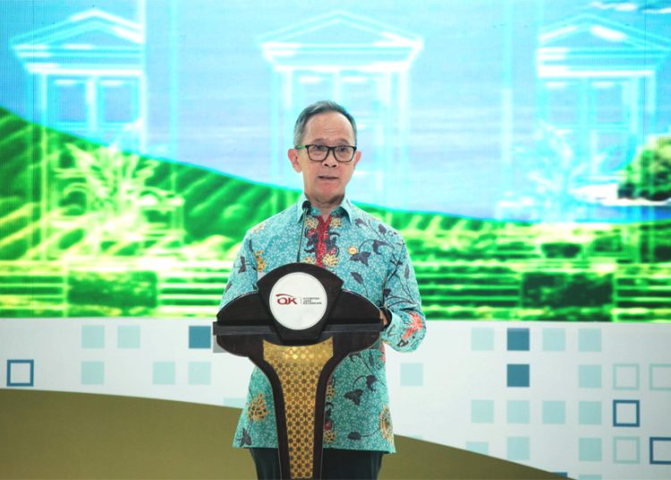 Ketua  Dewan Komisioner Otoritas Jasa Keuangan Mahendra Siregar.(ist)