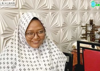 Gunakan QRIS Bank Kalbar, Warung Nasi Rosi Semakin Lancar