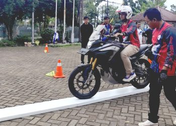 Tips Berkendara Bareng Komunitas Honda di Kalbar