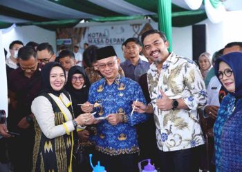 Pontianak Kota ke-15 Program Kota Masa Depan dari Grab dan OVO