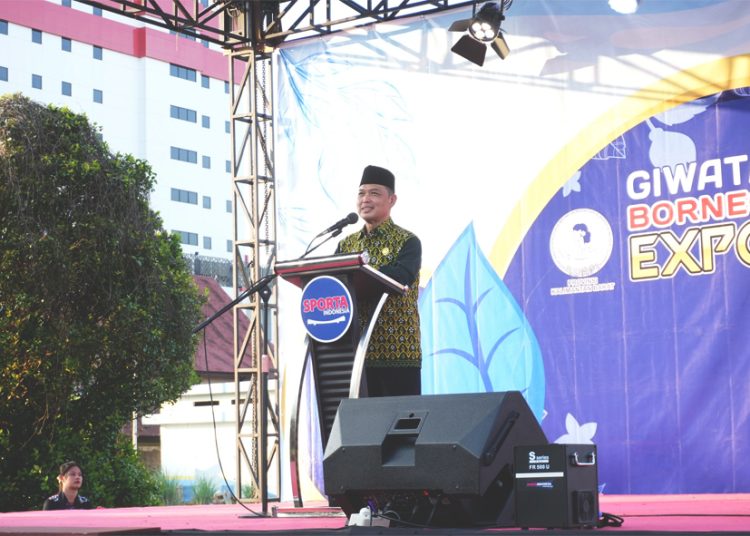 Gubernur Kalimantan Barat, H Ria Norsan membuka GIWATA Borneo Expo 2025 X Gebyar Kalbar 2025. (ist)