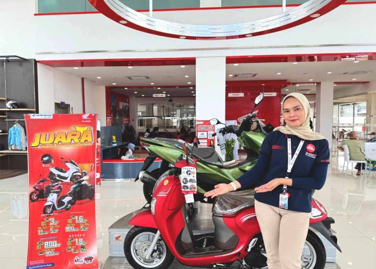 Astra Motor Kalbar sebagai main dealer motor Honda untuk wilayah Kalimantan Barat memberikan Promo JUARA untuk Juni Melimpah. Promonya ini secara istimewa diberikan kepada siapa saja yang berkeinginan mewujudkan motor impiannya di pertengahan tahun 2025 ini.(ist)
