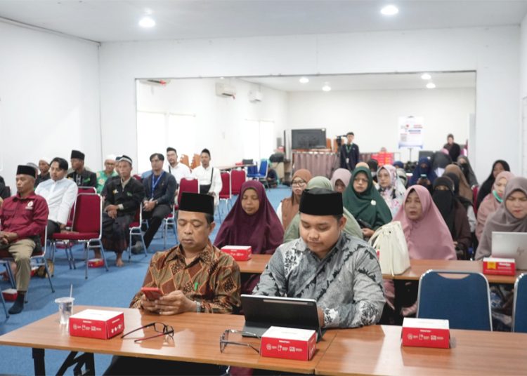 Bank Indonesia Perwakilan Kalimantan Barat menggelar kegiatan Majelis Huffadz dan Literasi Ekonomi Syariah yang merupakan rangkaian Pre-Event Festival Ekonomi Syariah Kawasan Timur Indonesia (FESyar KTI) 2025 di Masjid Ismuhu Yahya Pontianak, Sabtu. (ist)