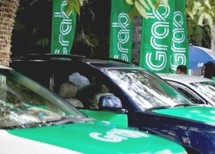 Komunitas-komunitas driver Grab mobil, menyatakan dukungan kuat terhadap skema 20 persen yang selama ini berlaku. (net)