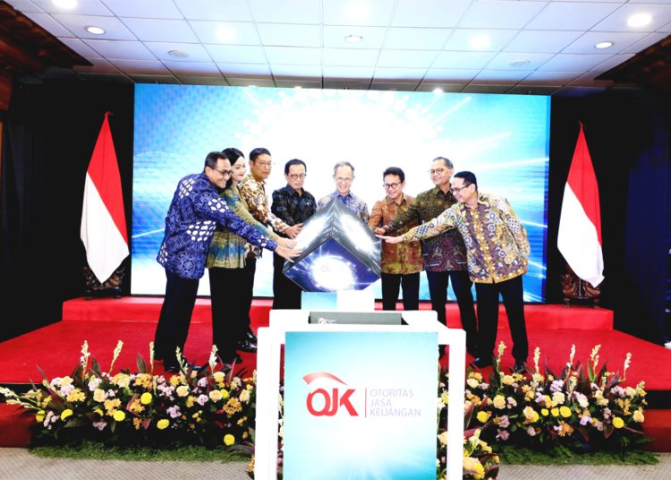 Pengukuhan keanggotaan Komite Pengembangan Keuangan Syariah (KPKS) di Jakarta, Selasa. (ist)
