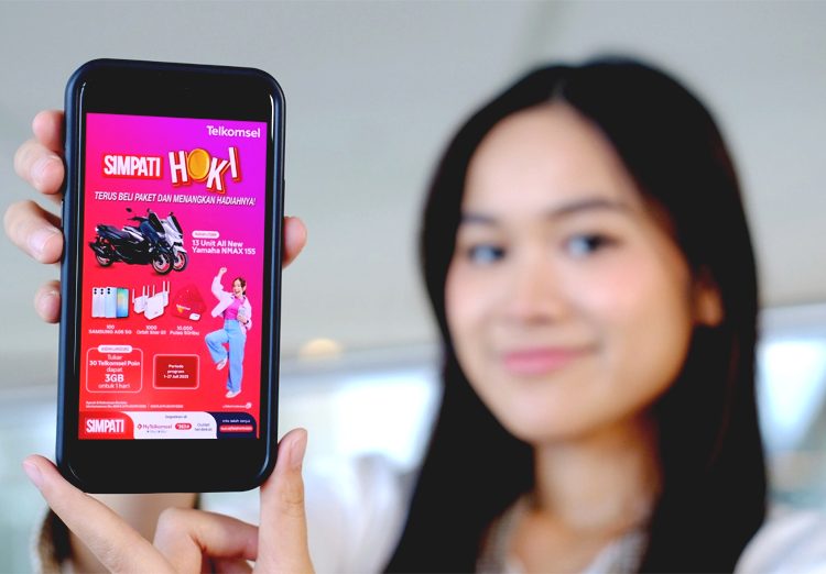 Dengan program undian SIMPATI HOKI periode 1 Juni – 31 Agustus 2025, semakin sering pelanggan membeli paket semakin besar peluang menang hadiah total senilai miliaran Rupiah. (ist)
