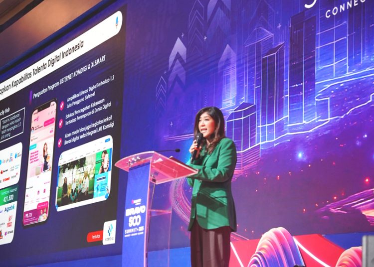 Menteri Komunikasi dan Digital RI, Meutya Hafid, memberikan keynote speech dalam acara penanda tanganan nota kesepahaman antara Kementerian Komunikasi dan Digital Republik Indonesia (Komdigi) dan XLSMART untuk kolaborasi program Sisternet #1JutaSisterDigital, di Jakarta, Kamis. (ist)