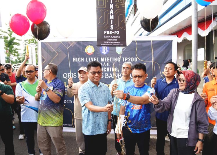Peluncuran E-Ponti di Pontianak, yang menjadi pioneer di Provinsi Kalimantan Barat dalam penerapan QRIS Dinamis untuk pembayaran pajak dan retribusi daerah.(ist)
