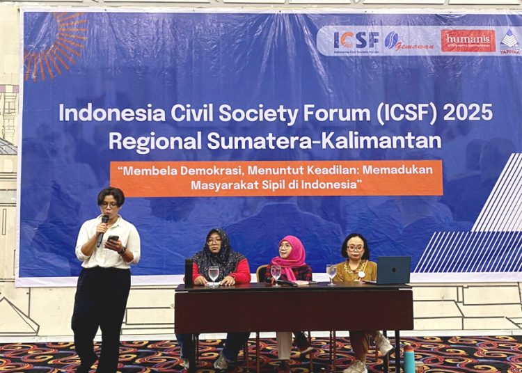 Organisasi Masyarakat Sipil di Sumatra dan Kalimantan dalam kegiatan ICSF Regional Sumatra dan Kalimantan di Pontianak menyatakan sepakat untuk menjadi kekuatan utama memajukan demokrasi dan penegakan keadilan bagi seluruh rakyat Indonesia. (ist)