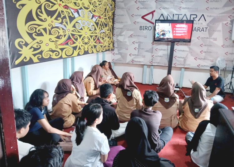 Kegiatan pelatihan jurnalistik Antara Kalbar 2025 yang didukung oleh Astra Motor Kalbar. (ist)