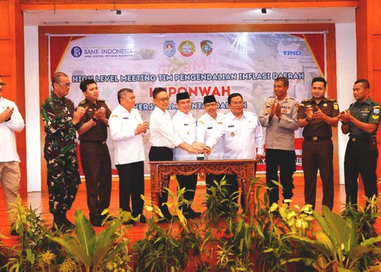 Peluncuran KUPONWAH di kantor Perwakilan Bank Indonesia Provinsi Kalimantan Barat, Rabu. (mb)