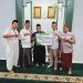 Pegadaian Serahkan Bantuan Bina Lingkungan ke Surau Nurul Musthofa