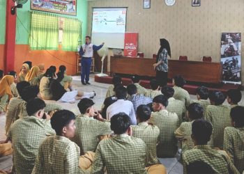 #Cari_aman di Sekolah Taman Mulia Kubu Raya dari Asmo Kalbar