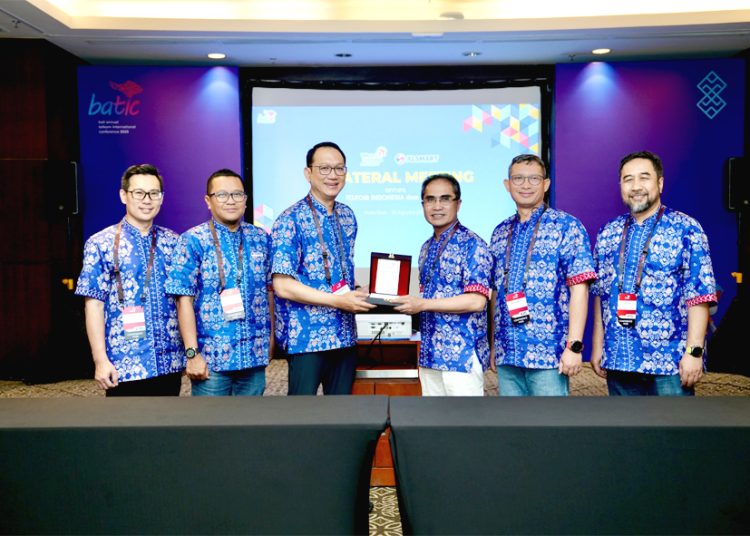 PT XLSMART Telecom Sejahtera Tbk (XLSMART) bersama PT Telkom Indonesia (Persero) Tbk (Telkom) menandatangani kesepakatan strategis di rangkaian acara Bali Annual Telkom International Conference (BATIC) 2025 minggu lalu. (ist)