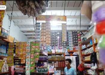 Manfaatkan KUR Bank Kalbar, Usaha Ikan Asin ini Berkembang Jadi Toko Sembako