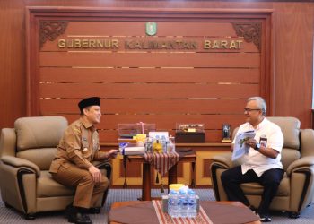 BPKP Serahkan Laporan Eksekutif Daerah ke Gubernur Kalbar