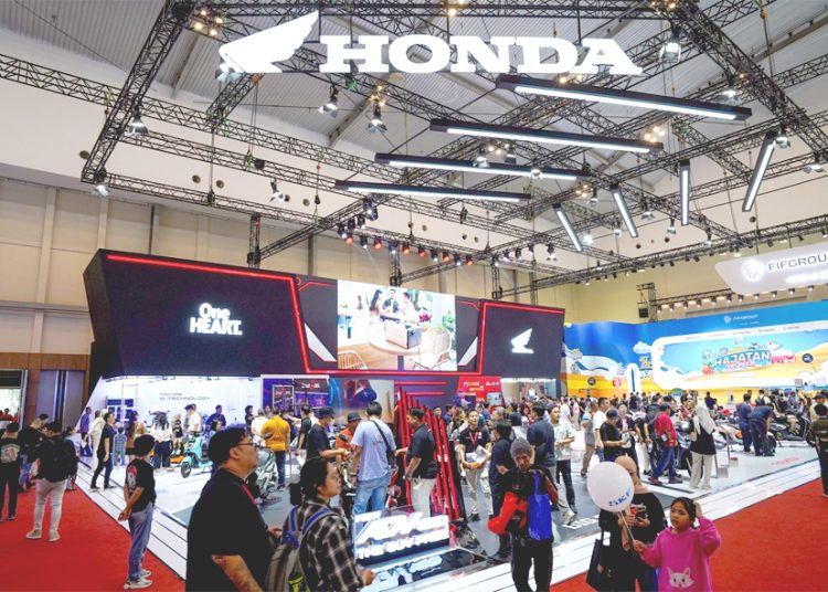 New Honda ADV160 yang baru dirilis awal September 2025, langsung menjadi primadona dan terjual 106 unit di IMOS 2025.(ist)