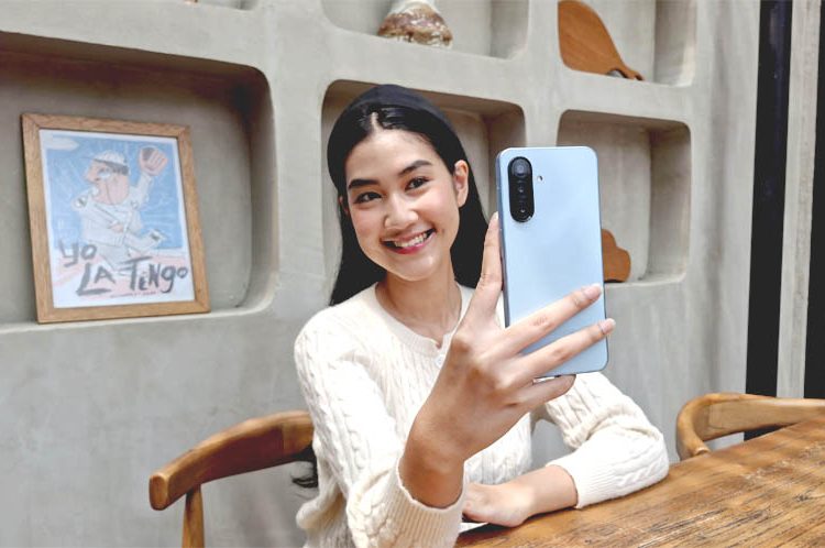 Samsung menghadirkan Galaxy A17, perangkat yang mendukung kreator muda, termasuk para affiliator, untuk tumbuh di dunia digital. Didukung kamera 50MP OIS untuk menghasilkan konten stabil dan mulus, keamanan tingkat flagship dan software unggul One UI 7 serta performa lancar. (ist)