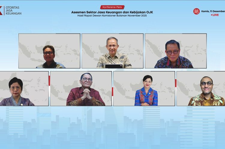 Ketua Dewan Komisioner OJK, Mahendra Siregar dalam Konferensi pers RDKB November 2024 yang digelar secara daring, Kamis. (ist)