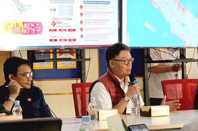 Pemulihan jaringan seluler Telkomsel tercatat telah mencapai 94 persen di Sumatera Barat, 90 persen di Sumatera Utara, terus dipercepat di Aceh (sekitar 36 persen). Telkomsle juga hadirkan Paket Siaga Peduli Sumatera berisi 3 GB atau 300 menit telepon + 1.000 SMS ke semua operator diharapkan dukung konektivitas dan percepat pemulihan di wilayah terdampak. (ist)