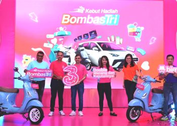 Ribuan Pelanggan Bawa Pulang Hadiah dari Kebut Hadiah BombasTri