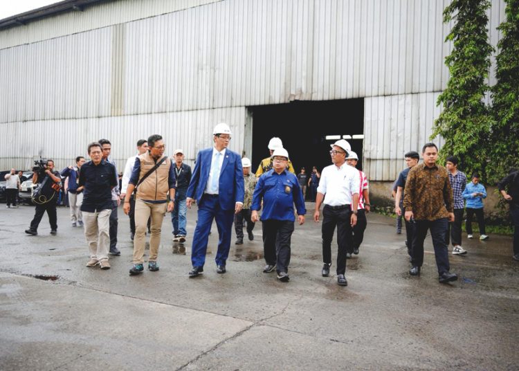 Menteri Keuangan Purbaya Yudhi Sadewa melakukan inspeksi mendadak (sidak) ke perusahaan baja yang diduga melakukan pelanggaran pajak dengan nilai kerugian mencapai ratusan miliar Rupiah. (ist)