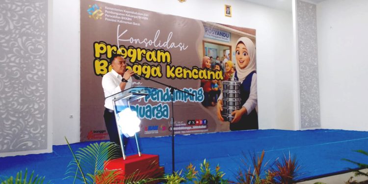 Menteri Kemendukbangga/BKKBN RI Konsolidasi Program Bangga Kencana di Pontianak