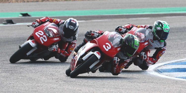 Pebalap Muda Astra Honda Tampil Kencang di Laga Pembuka Moto4 Asia Cup