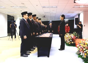 Kepala Departemen dan Kepala OJK Daerah Dilantik