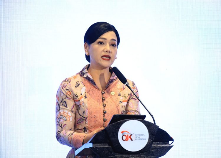 Ketua Dewan Komisioner OJK Friderica Wisyasari Dewi saat peluncuran Program Investasi Terencana dan Berkala Reksa Dana (PINTAR Reksa Dana) di Main Hall Bursa Efek Indonesia, Senin. (ist)