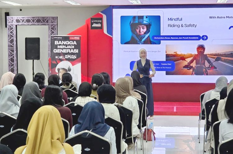 Memaknai Hari Kartini 2026, khusus untuk pengendara motor perempuan PT Astra Honda Motor (AHM) bersama 28 jaringan main dealer sepeda motor Honda kembali menggelar kampanye edukasi keselamatan berkendara “Zen on Wheels.” Bertema “Zen on Wheels”, AHM mengajak Kartini masa kini berkendara dengan tenang dan fokus di jalan. (ist)