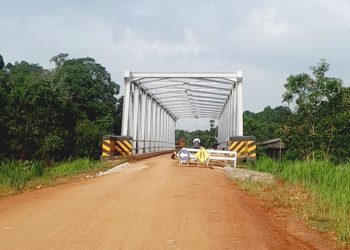 Rehabilitasi Jembatan Ketungau 1 Picu Polemik