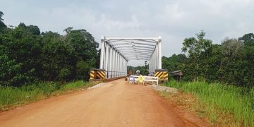 Rehabilitasi Jembatan Ketungau 1 Picu Polemik