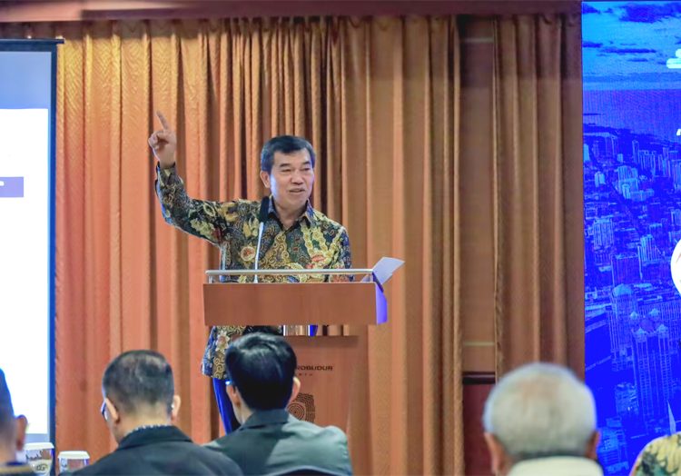 Anggota Dewan Komisioner LPS Ferdinan D. Purba di acara Seminar Pembangunan Ekosistem Asuransi Tangguh : Penerapan Skema Penjaminan Polis di Indonesia, Selasa.(ist)