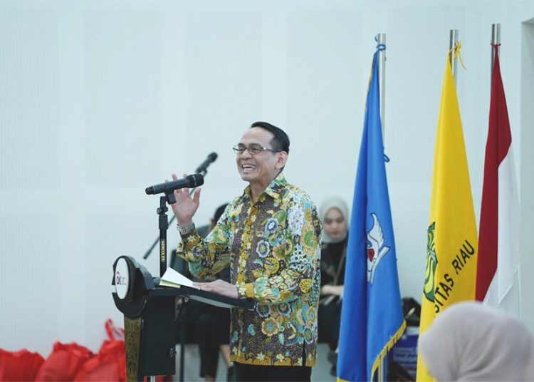 Kepala Eksekutif Kepala Eksekutif Pengawas Lembaga Pembiayaan, Perusahaan Modal Ventura, Lembaga Keuangan Mikro, dan Lembaga Jasa Keuangan Lainnya (PVML) OJK Agusman dalam kuliah umum bertema “Pembiayaan Digital: Peluang, Tantangan, dan Prospek Masa Depan” di Universitas Riau (UNRI), Selasa. (ist)