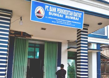 OJK Cabut Izin BPR Sungai Rumbai
