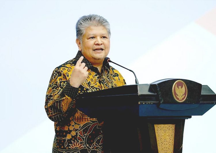 Plt. Deputi Bidang Koordinasi Industri, Ketenagakerjaan, dan Pariwisata Kementerian Koordinator Bidang Perekonomian Dida Gardera, dalam Seminar On Trade, Investment and Decent Work yang diselenggarakan oleh Kemenko Perekonomian dan Organisasi Perburuhan Internasional (ILO) di Jakara, Rabu. (ist)