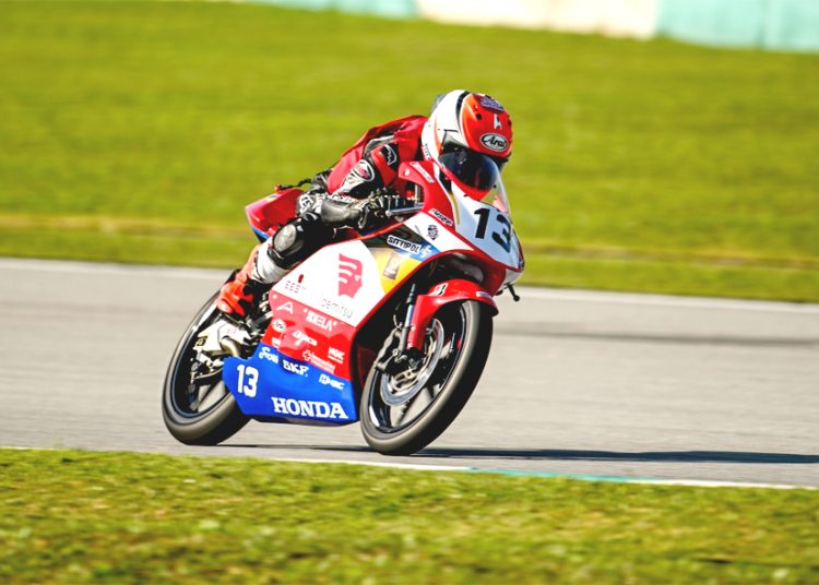 Pebalap belia binaan PT Astra Honda Motor (AHM) melesat dalam ajang pembuka Idemitsu Honda Thailand Talent Cup (IHTTC) 2026. (ist)