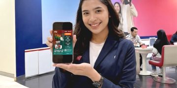 Gelar HARRIS SIMPATI Fun Run 2026, Telkomsel Ajak Warga Pontianak Lari Sambil Lakukan Aksi Plogging dan Tanam Pohon