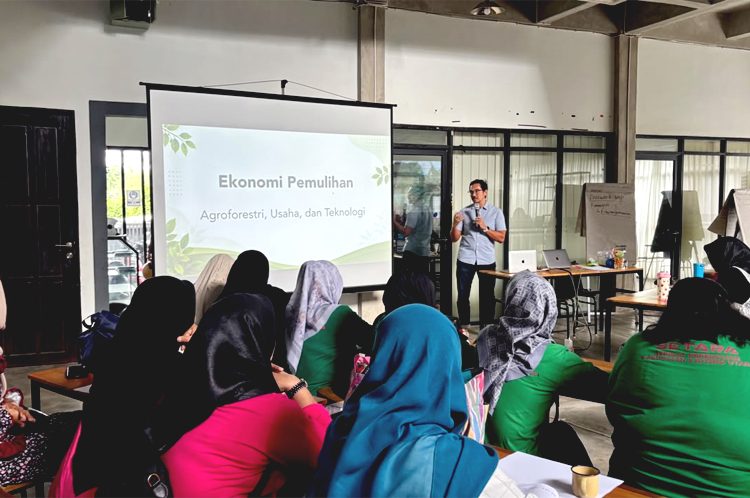 Workshop Gesit Maju Digital yang diselenggarakan melalui kolaborasi antara Gemawan dan Think Women, Senin.(ist)