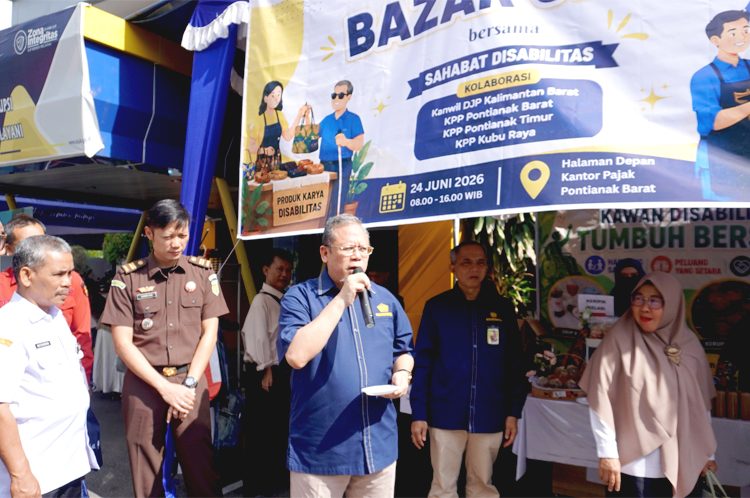 Kepala Kanwil DJP Kalimantan Barat, Dudi Efendi Karnawidjaya saat kegiatan Business Development Services (BDS) UMKM Nge-hit, UMKM Melejit. (ist)