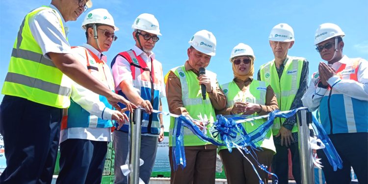 Pelindo Lepas Ekspor Perdana Peti Kemas di Terminal Kijing